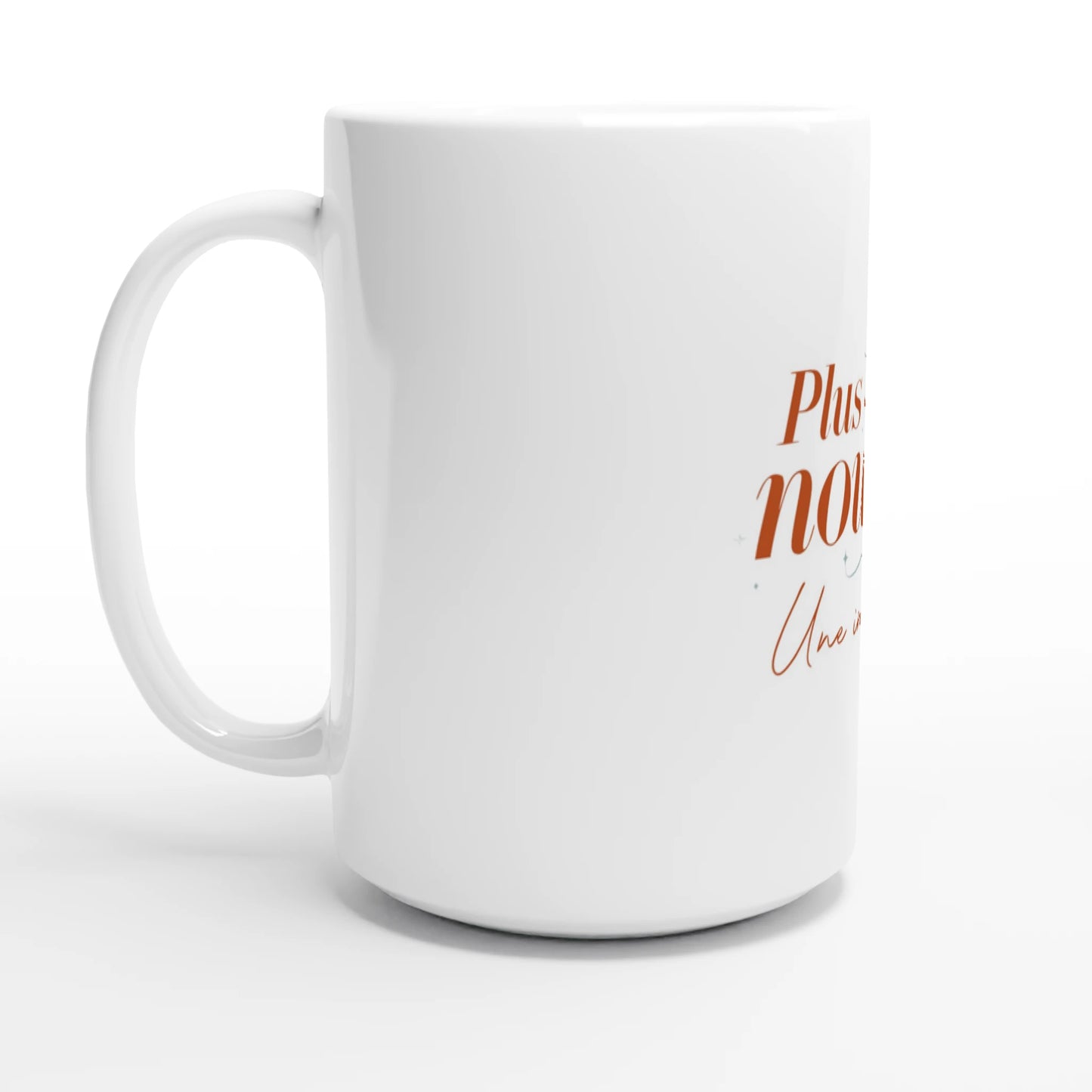 mug cadeau Plus qu'une nounou, une institution