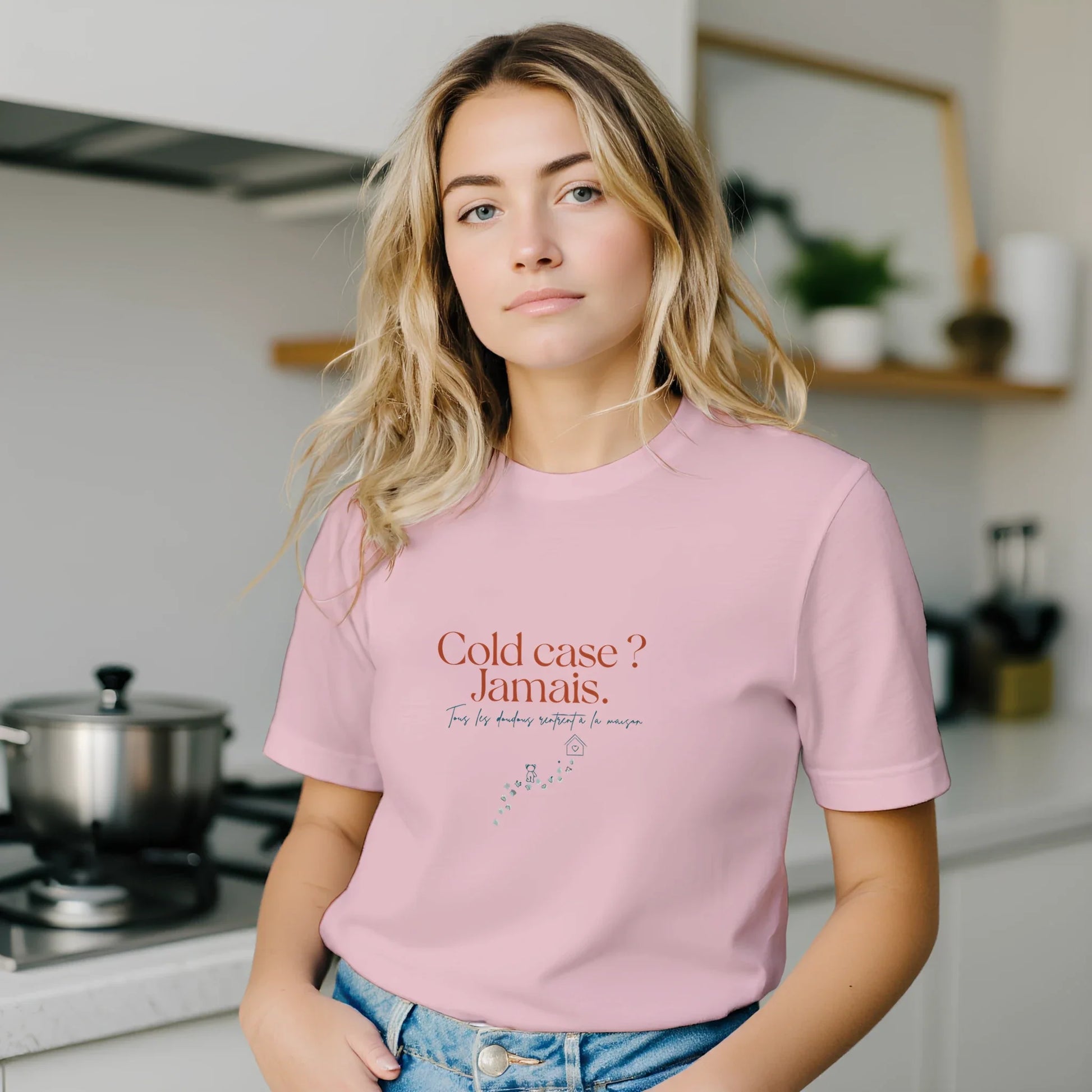 T-shirt cadeau ATSEM « Cold Case des doudous » : visuel 5, Plus qu'un Merci
