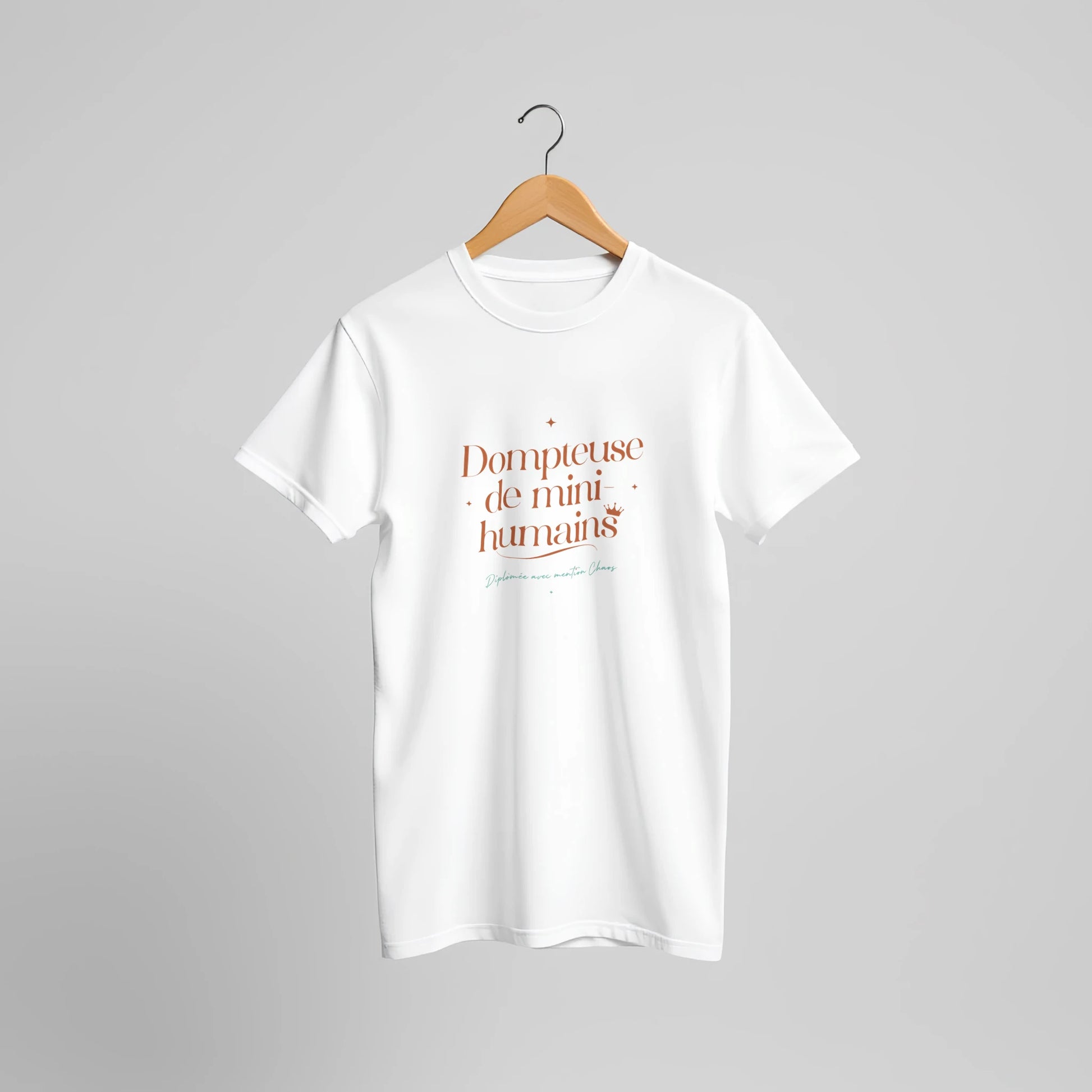 T-shirt cadeau nounou Dompteuse de mini-humains : présentation produit Plus qu'un Merci